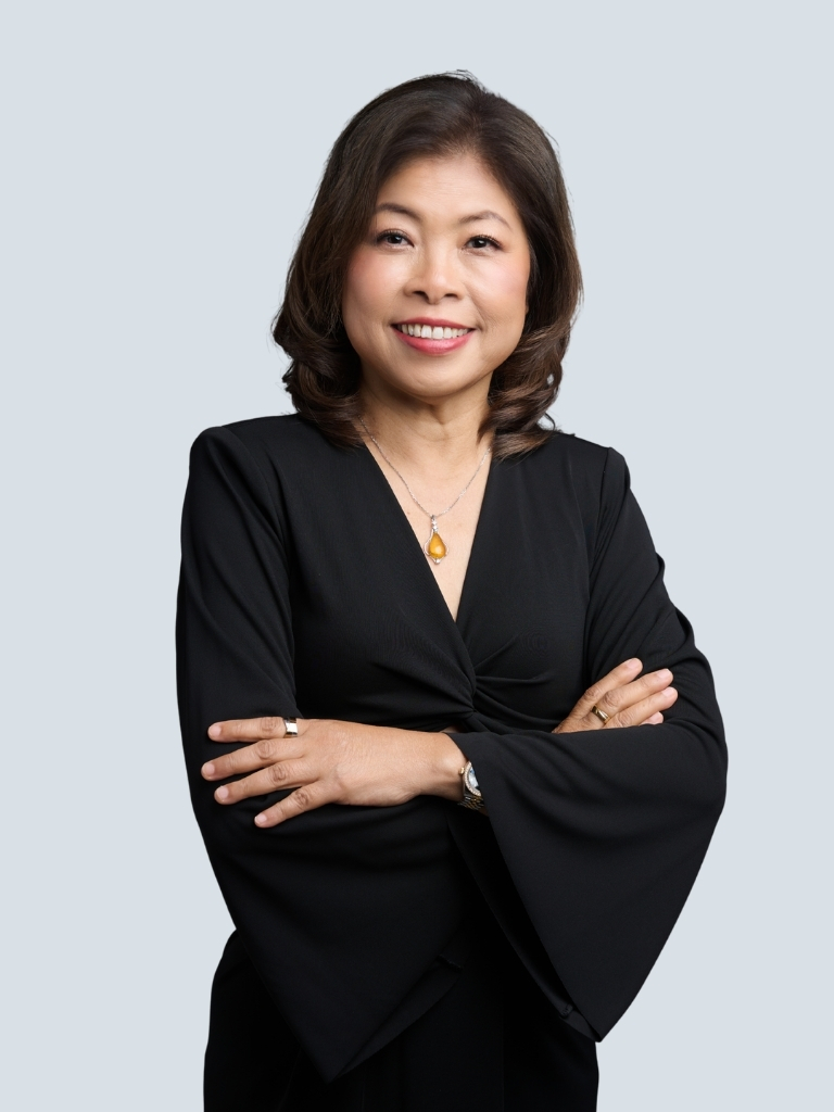 Portrait of Iris Peh
